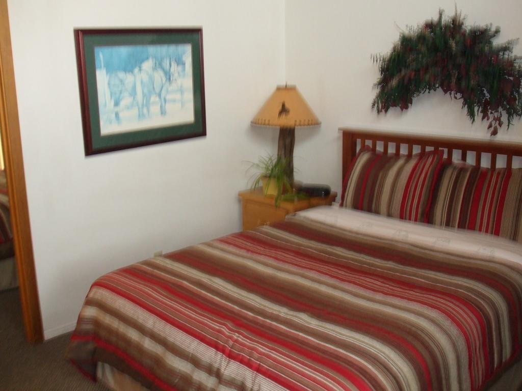 Hansen Guest Ranch Swan Valley Ruang foto