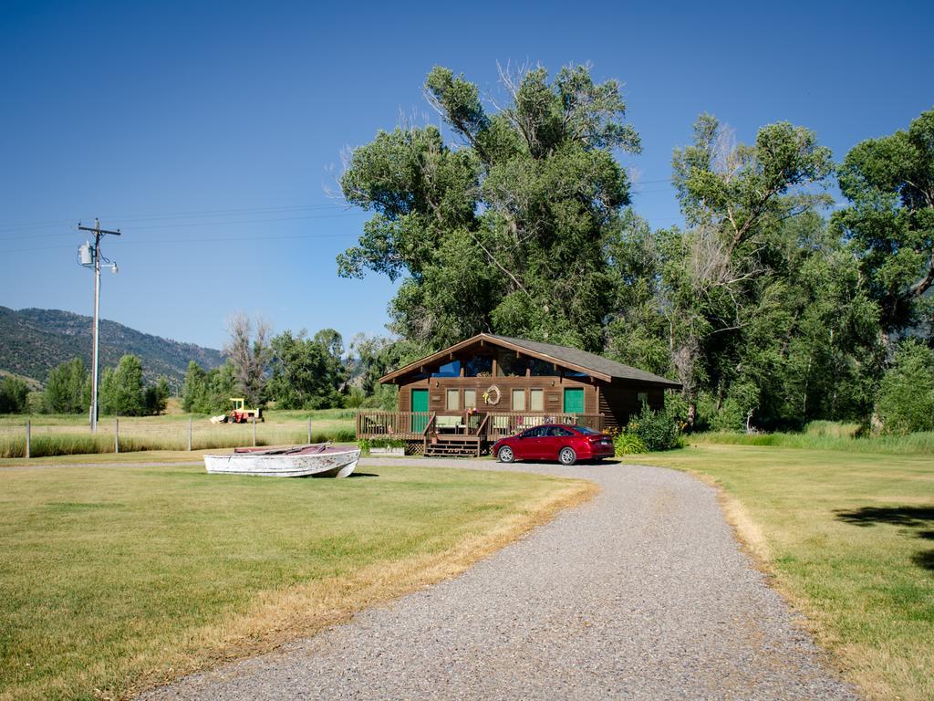Hansen Guest Ranch Swan Valley Bagian luar foto